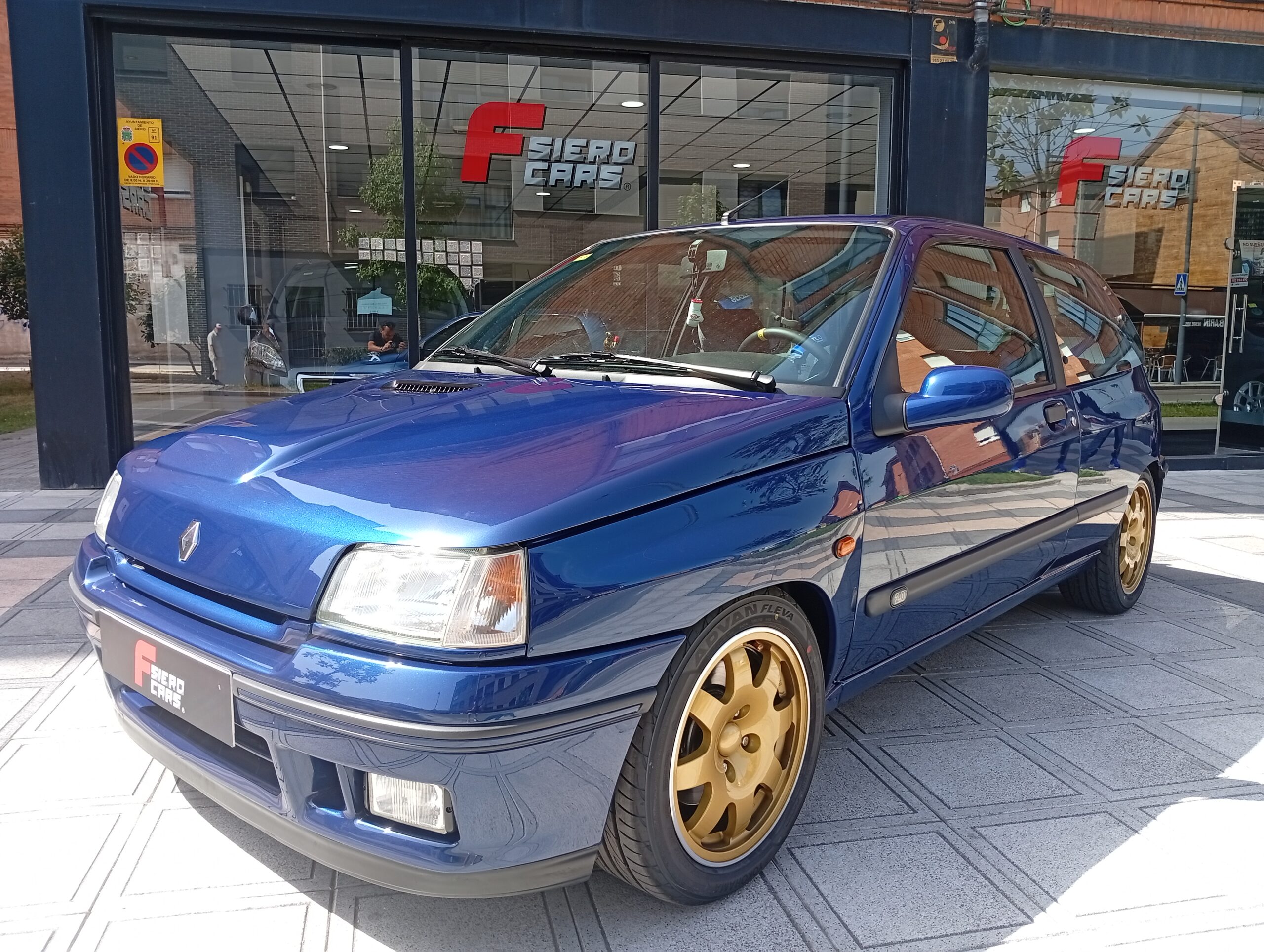 Foto exterior Renault Clio  WILLIAMS